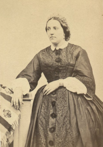 Portrait d'une femme provençale anonyme de la fin du XIXe siècle. DR