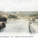 Le canal d'Arles à Bouc au début du XXe siècle. Coll. GénéProvence.
